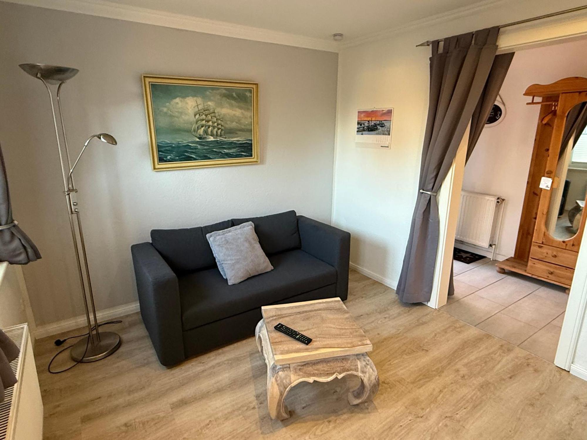 הוסום Ferienwohnung „Ole Karkenwech“ Husum-Roedemis מראה חיצוני תמונה